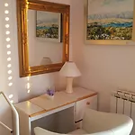 Art Ines بيت ضيافة زادار