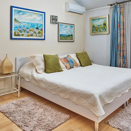 Art Ines Gæstehus Zadar